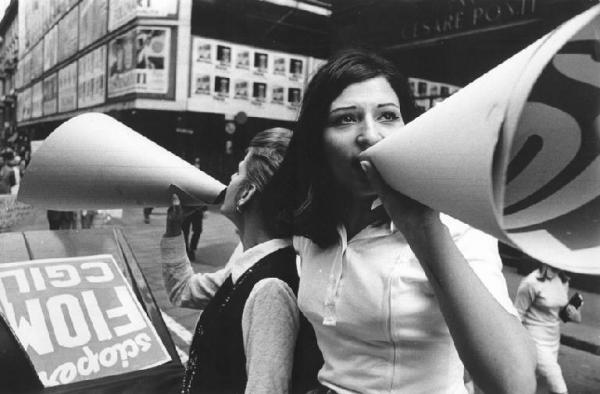manifestazione corteo