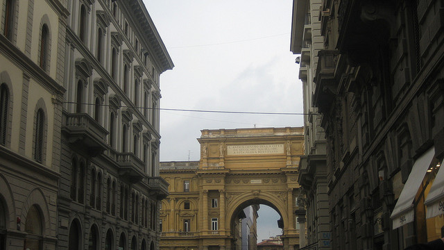 Arch in Piazza della Repubblica [Firenze, Italy]