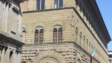 politica, toc toc firenze
