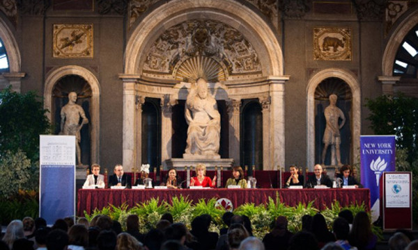 università americane, Toc toc Firenze