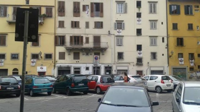 piazza brunelleschi, toc toc Firenze